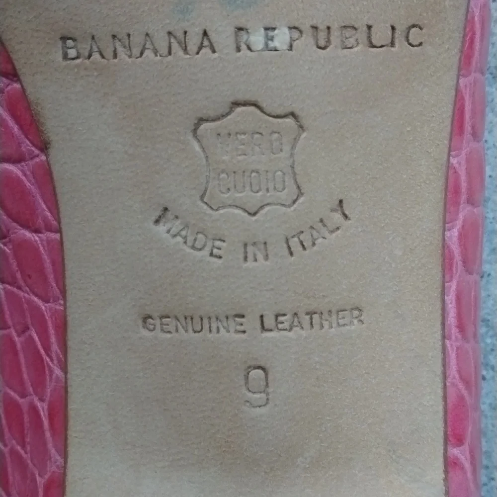 Banana Republic Leather kitten heels, French Pink 🩷 croc, Italy, size 9 - Picture 4 of 11